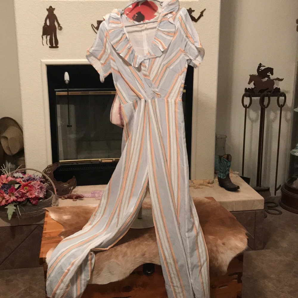 Jumper, never been worn.